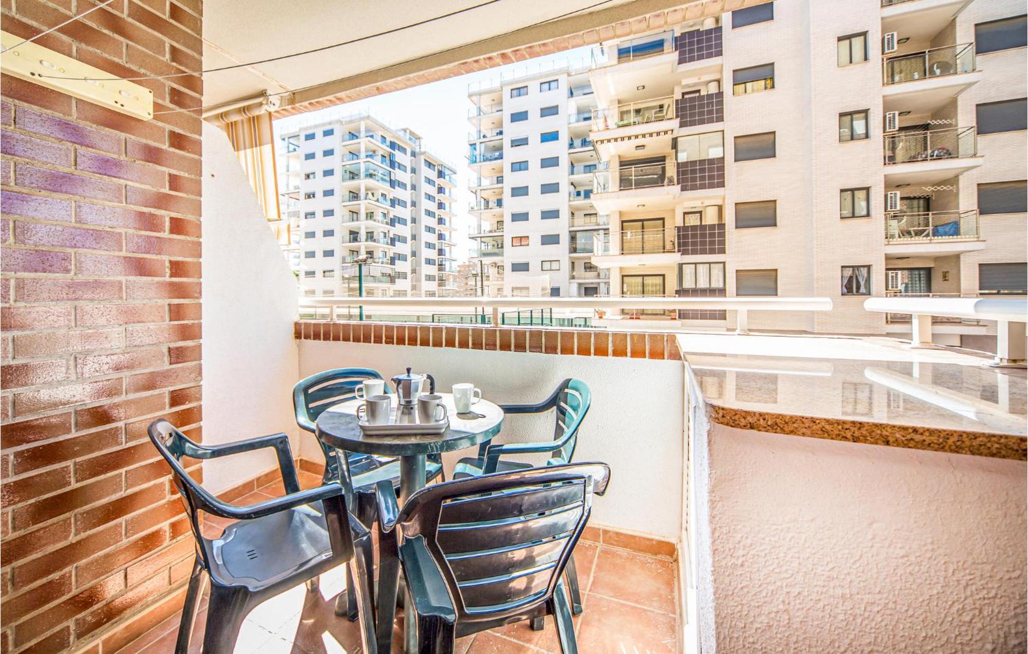 2 Bedroom Lovely Apartment In โอโรเปซาเดลมาร์ ภายนอก รูปภาพ